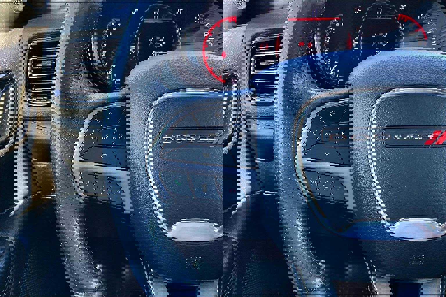 Used 2024 Dodge Durango SXT image 11