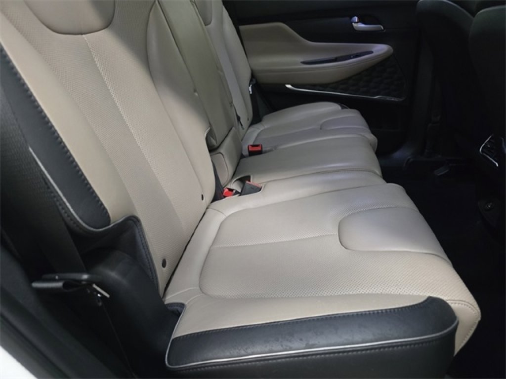 Used 2022 Hyundai Santa Fe SEL w/ Convenience + Premium Package image 20