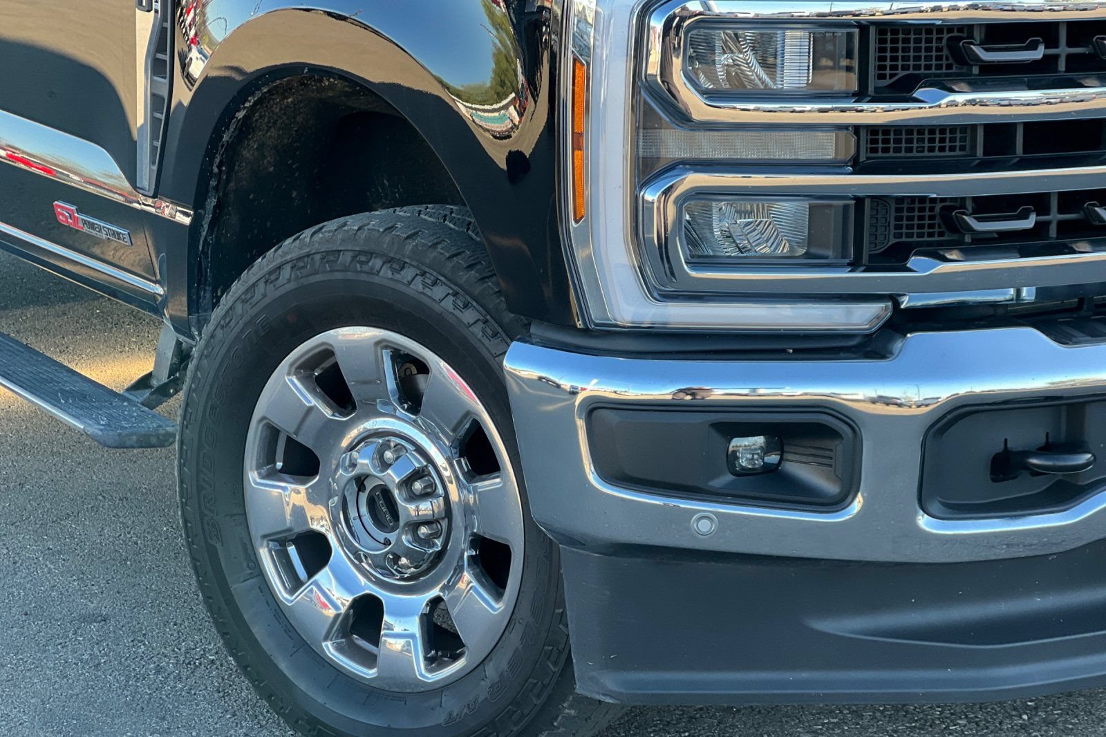 Used 2025 Ford F350 King Ranch w/ Chrome Package AWD/4WD image 30