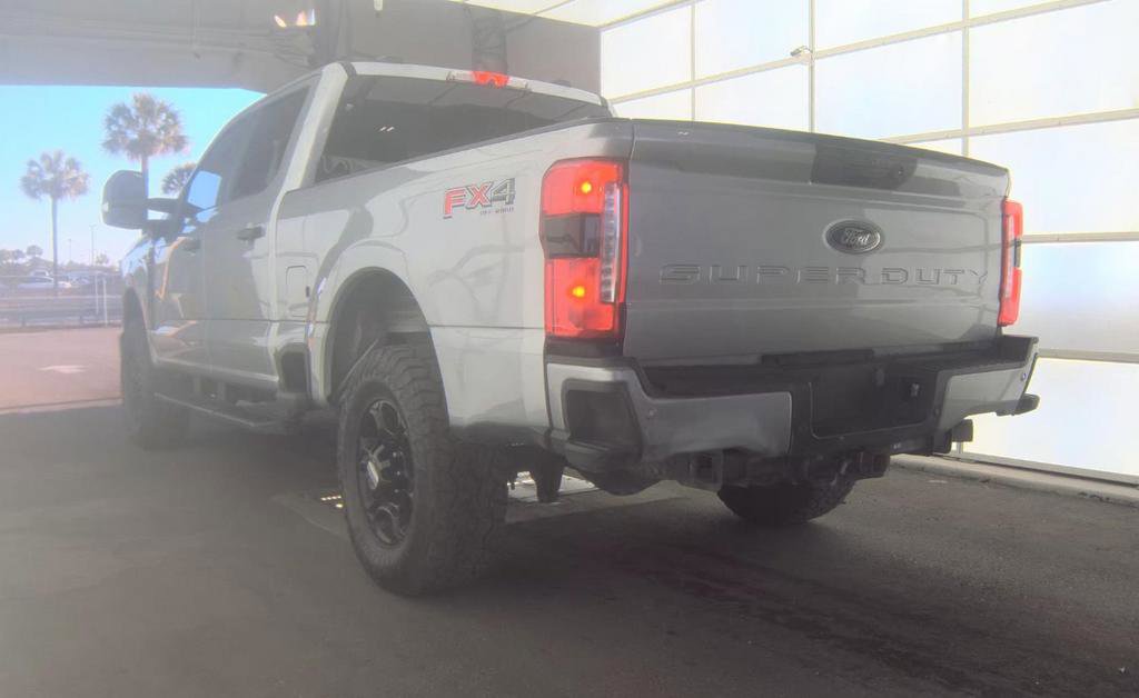 Used 2023 Ford F250 XL w/ STX Appearance Package AWD/4WD image 5