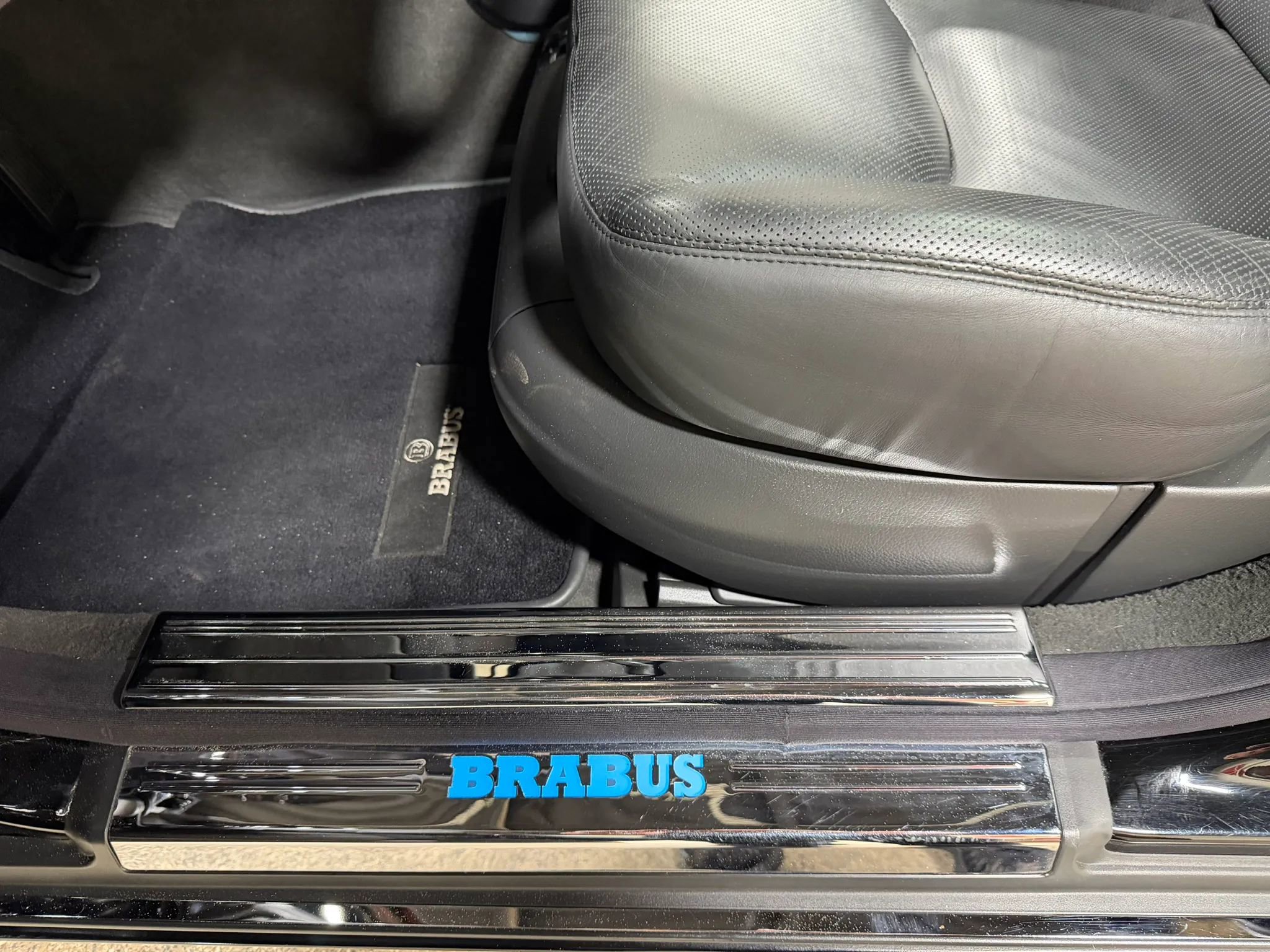 Used 2003 Mercedes-Benz S 600 image 44