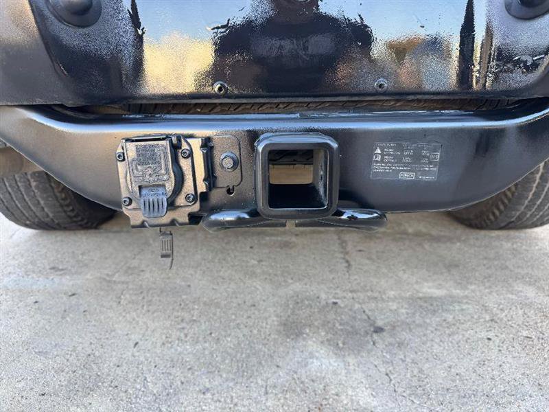 Used 2010 Ford Explorer Sport Trac XLT RWD image 22