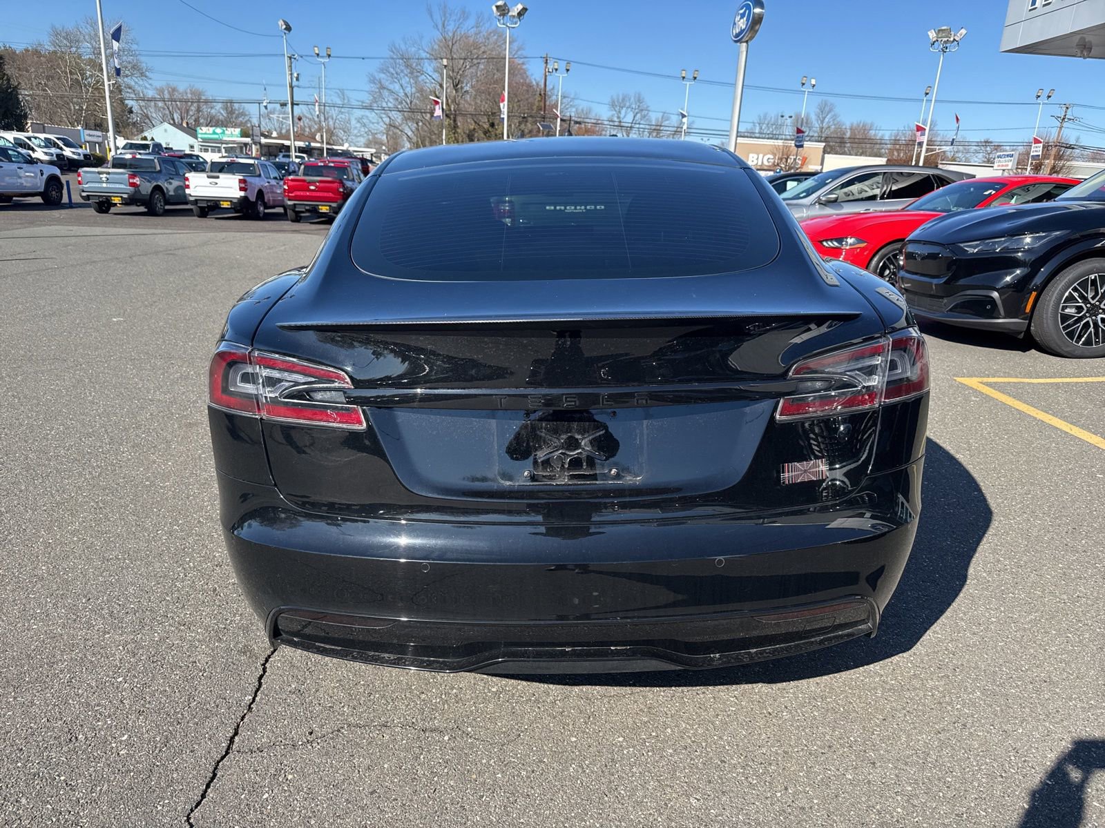 Used 2021 Tesla Model S Plaid image 8