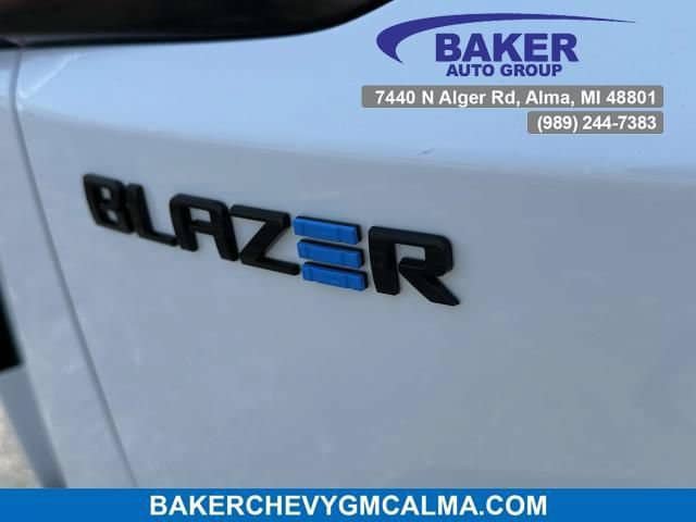 New 2025 Chevrolet Blazer EV LT w/ Midnight/Sport Edition FWD image 22