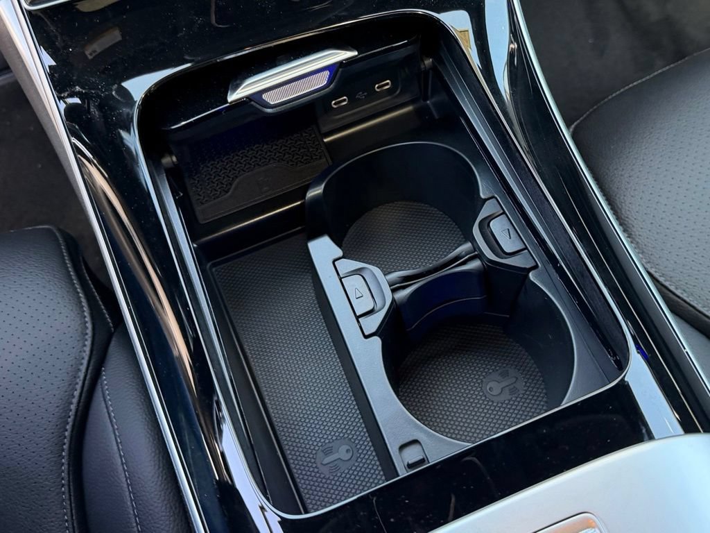 New 2026 Mercedes-Benz C 300 Sedan image 23