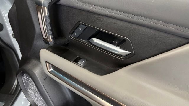 Used 2025 GMC Hummer EV 2X image 24