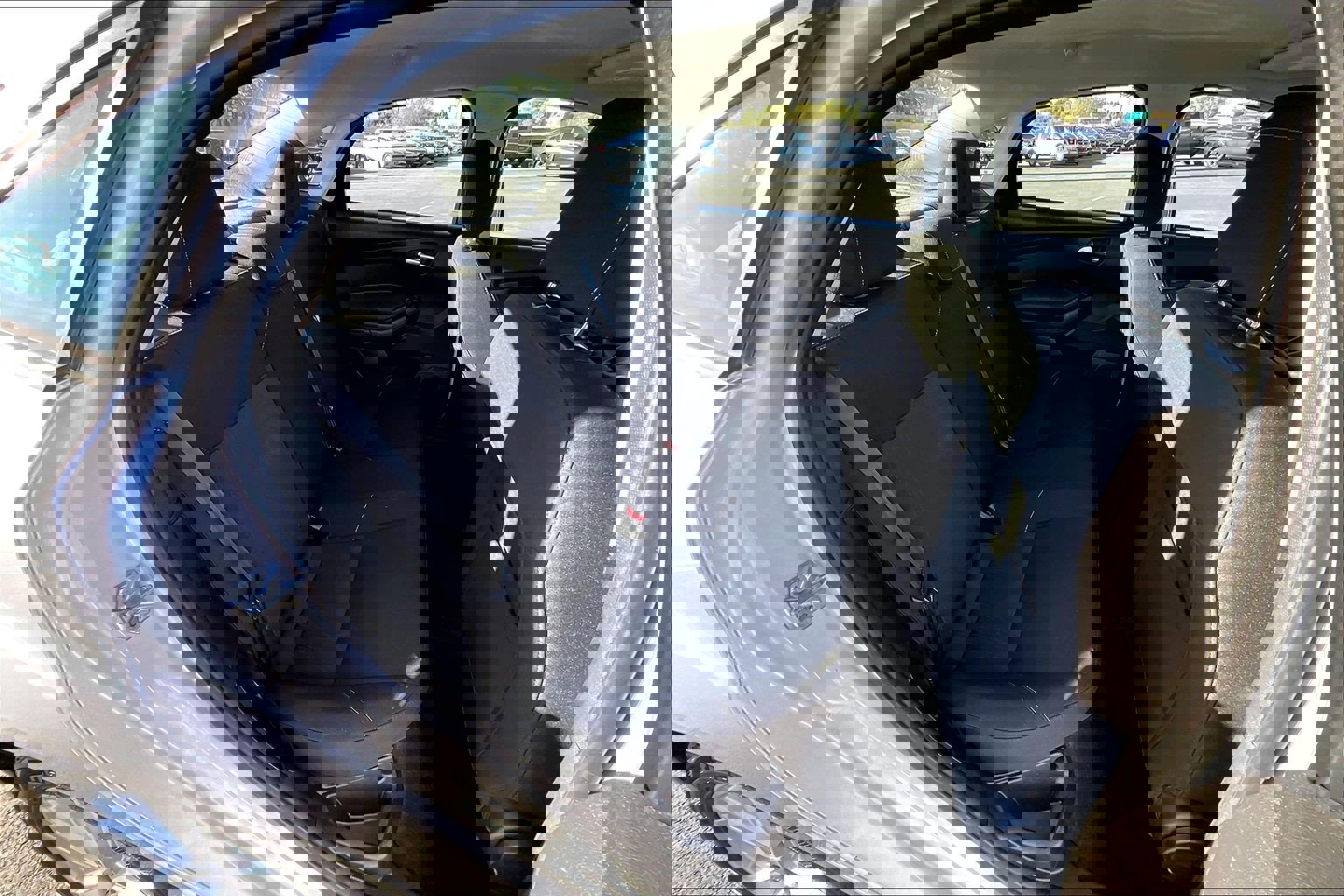 Used 2018 Ford Focus SE image 25