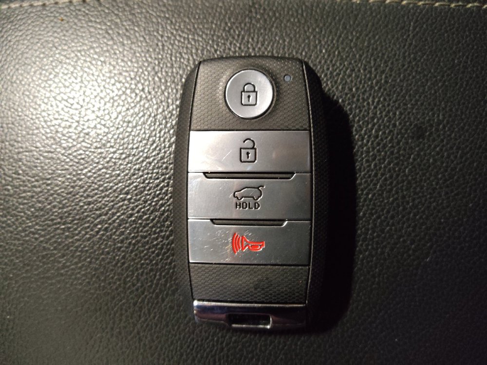 Used 2020 Kia Sportage EX AWD/4WD image 32