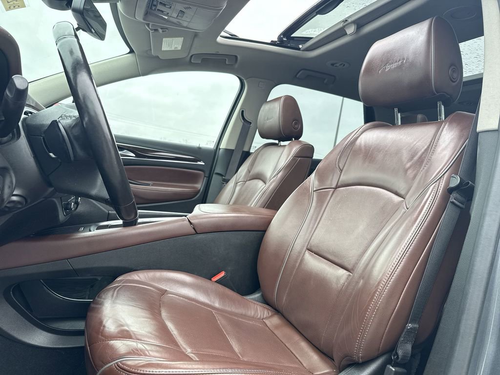 Used 2018 Buick Enclave Avenir w/ Avenir Technology Package image 13