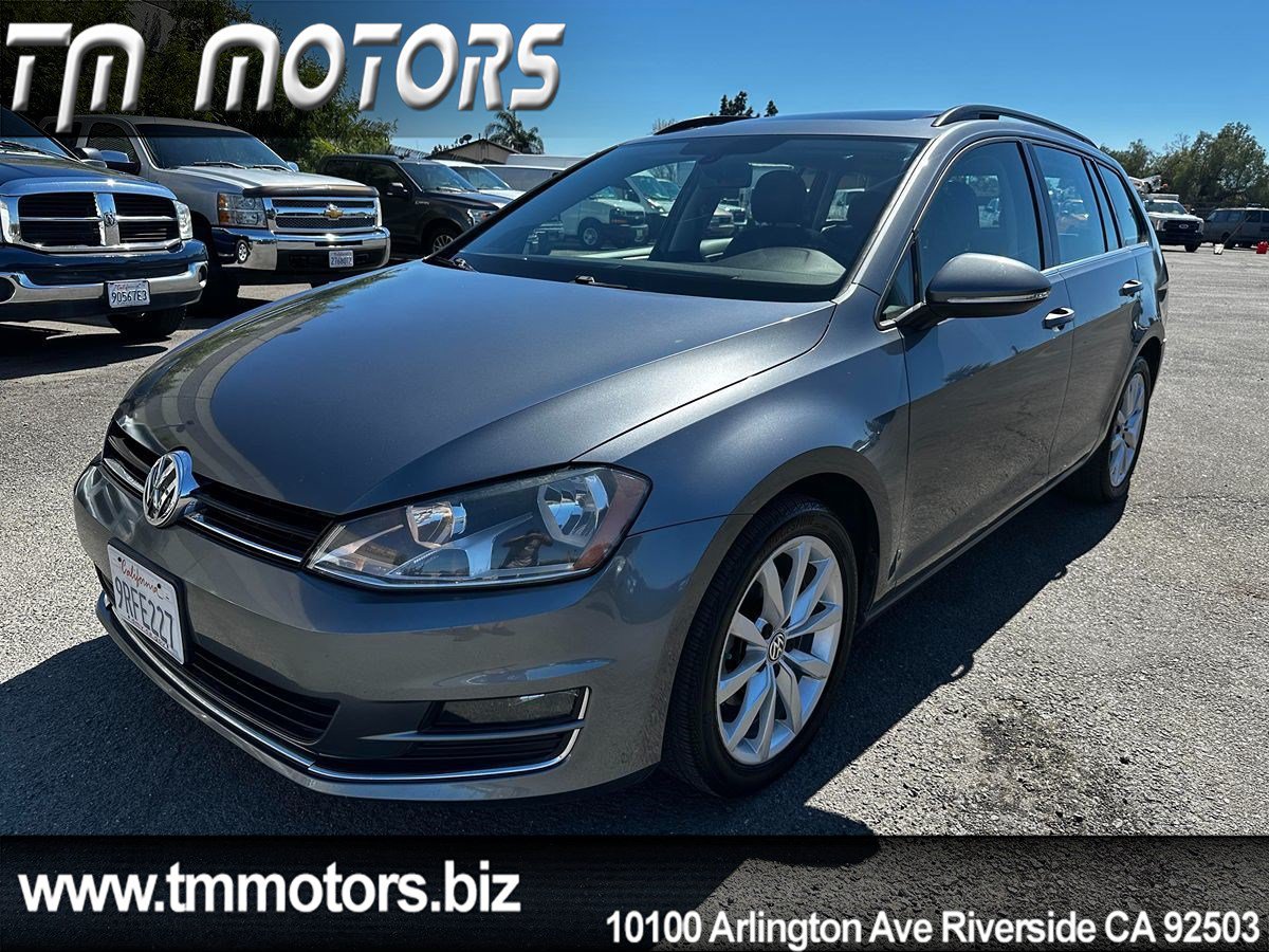 Used 2015 Volkswagen Golf SE FWD image 1