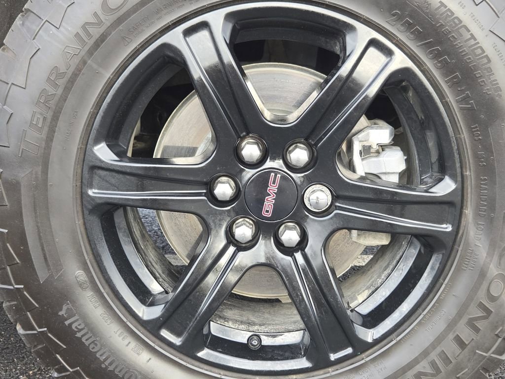 Used 2023 GMC Acadia AT4 w/ Trailering Package AWD/4WD image 11