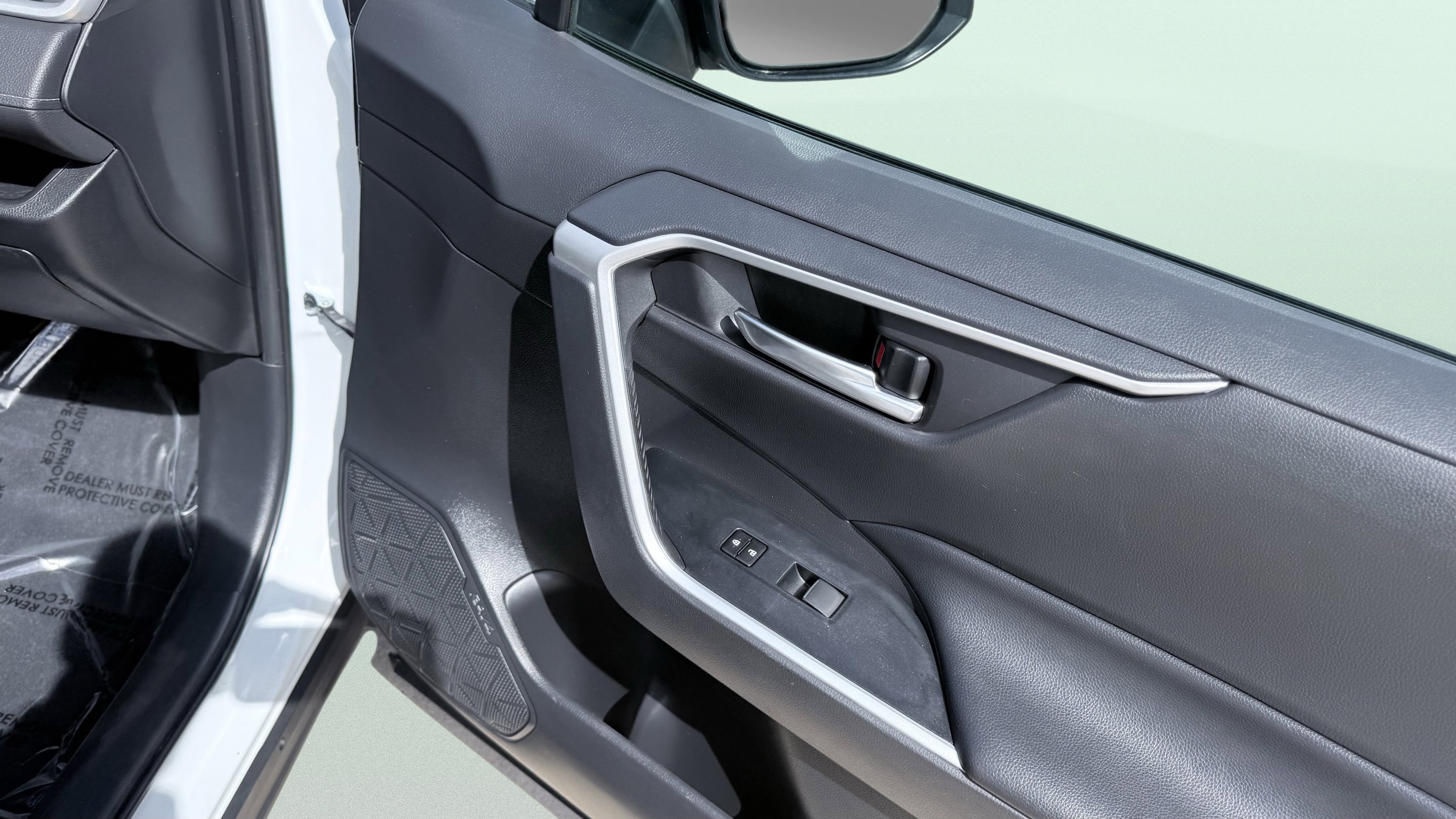 Used 2019 Toyota RAV4 XLE Premium image 48