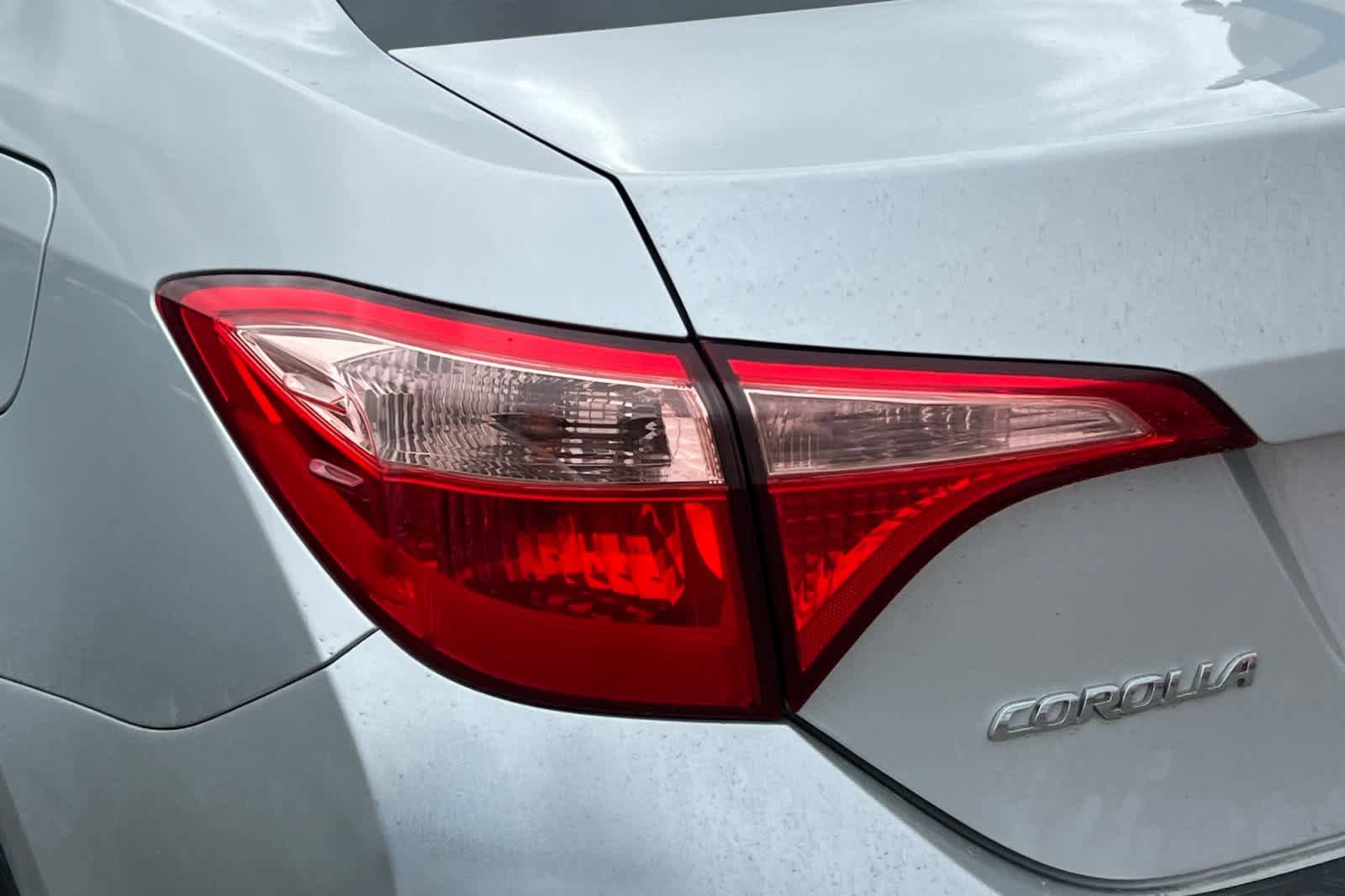 Used 2019 Toyota Corolla LE FWD image 20