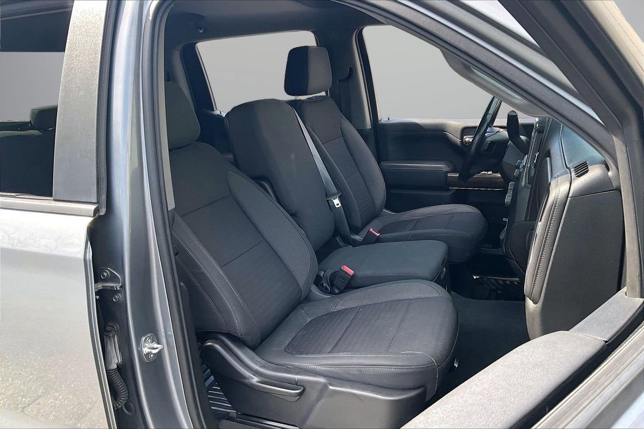 Used 2021 Chevrolet Silverado 1500 LT image 23