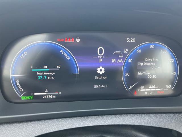 Certified 2023 Toyota Crown Limited image 15