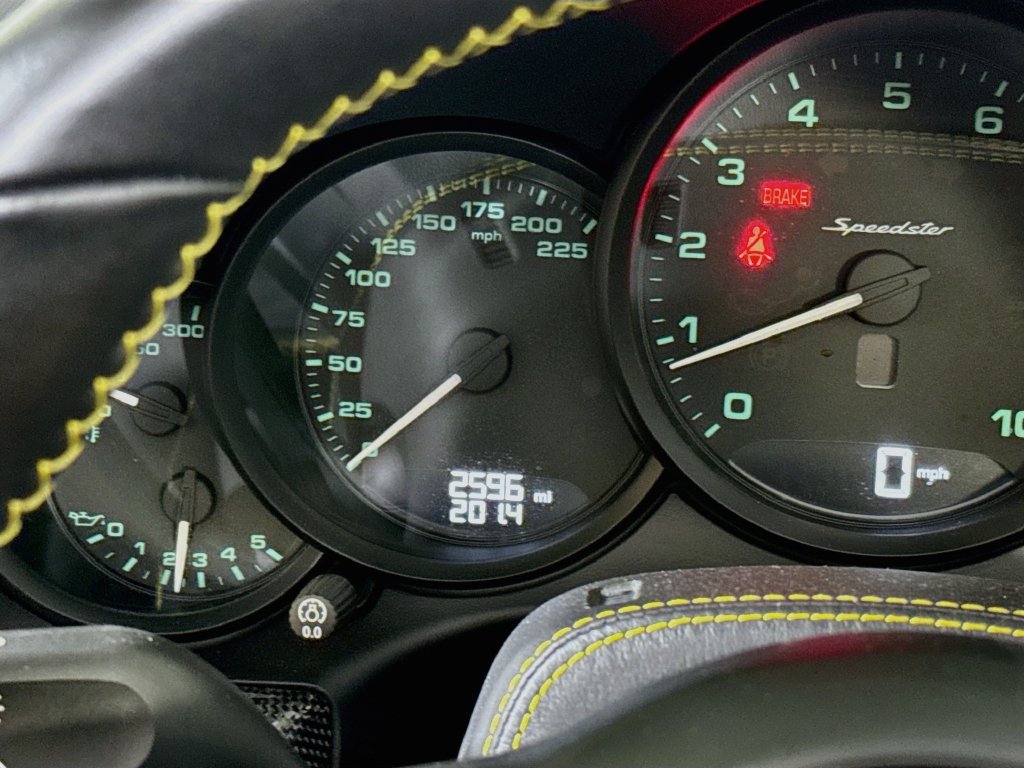 Certified 2019 Porsche 911 Speedster RWD image 14
