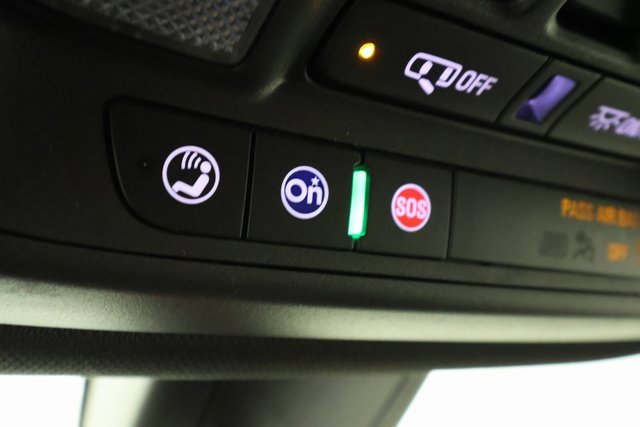 Used 2022 Chevrolet Traverse Premier image 20