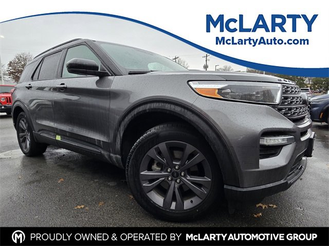 Used 2022 Ford Explorer XLT w/ Equipment Group 202A image 1