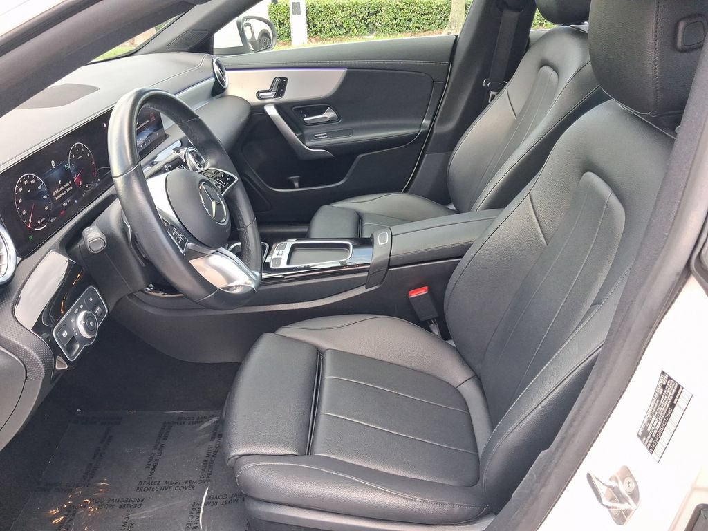 Used 2025 Mercedes-Benz CLA 250 image 16