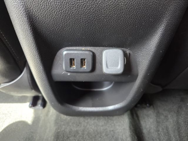 Used 2018 Chevrolet Colorado Z71 image 17