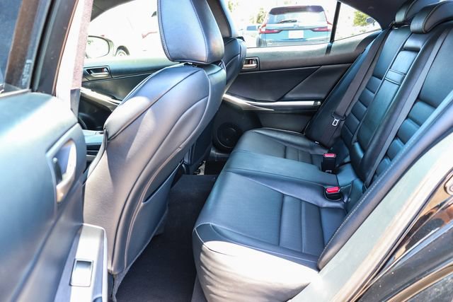 Used 2020 Lexus IS 350 F Sport w/ F Sport Package RWD image 20