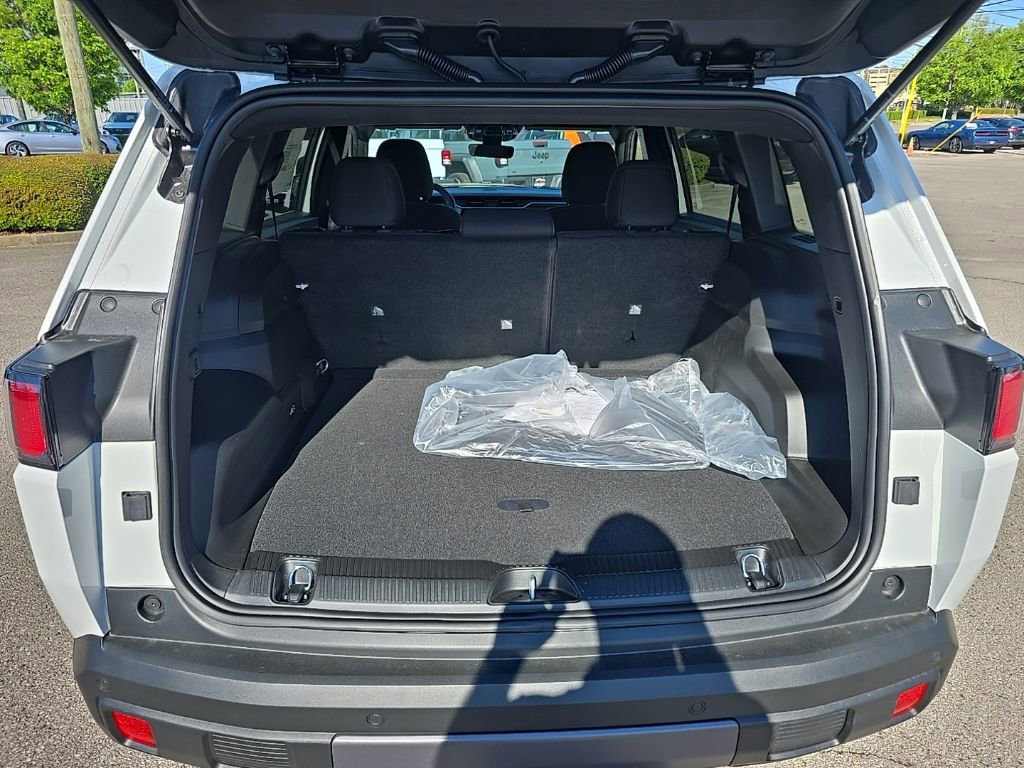 New 2026 Jeep Cherokee Laredo AWD/4WD image 21