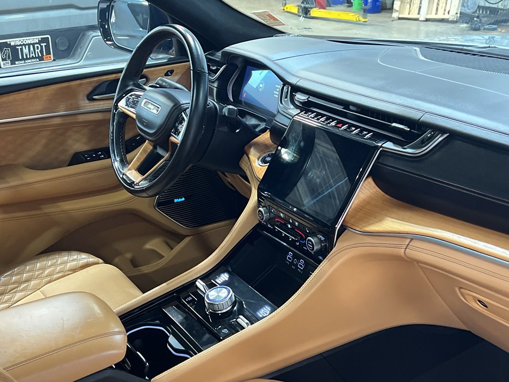 Used 2021 Jeep Grand Cherokee L Summit image 29