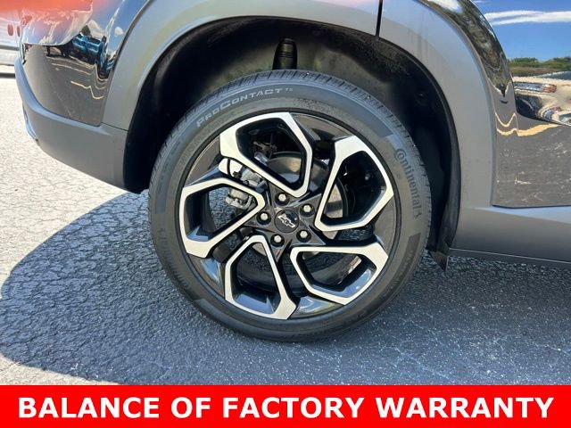 Used 2024 Chevrolet Trax RS w/ Sunroof Package FWD image 7