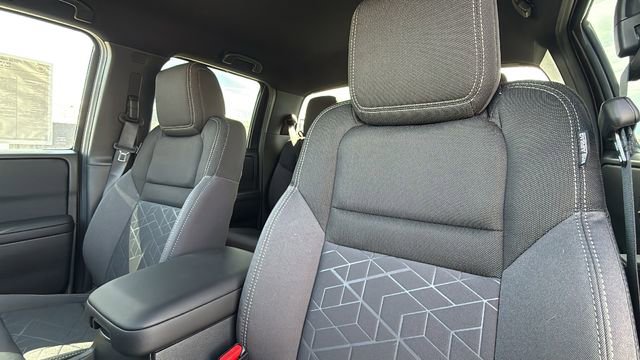 New 2026 Nissan Frontier SV w/ Tow Package image 11