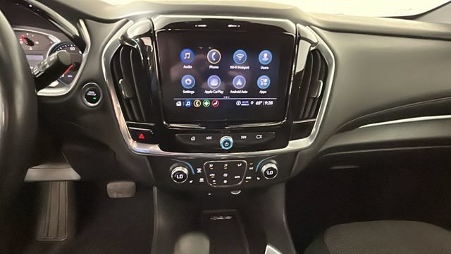 Used 2022 Chevrolet Traverse LT FWD image 24