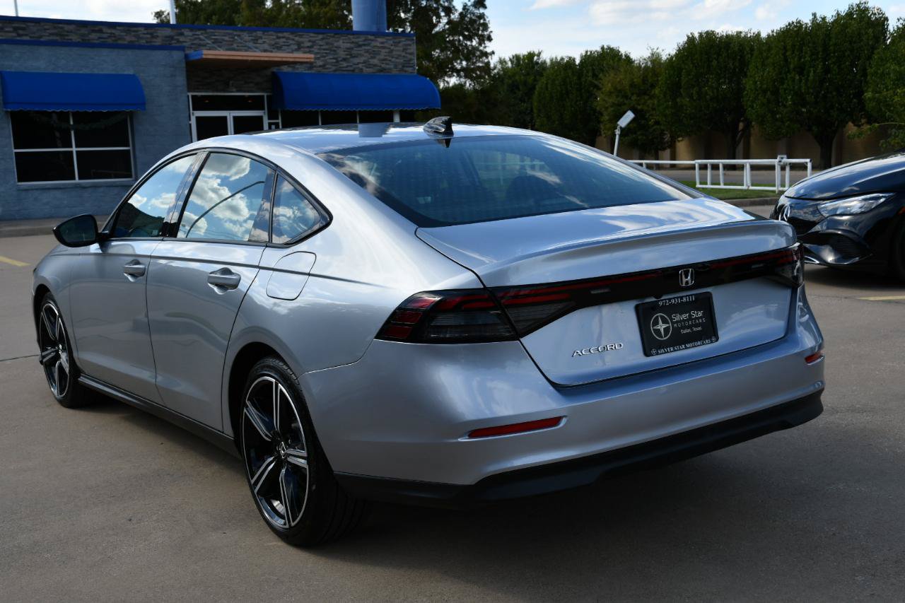 Used 2026 Honda Accord SE image 5