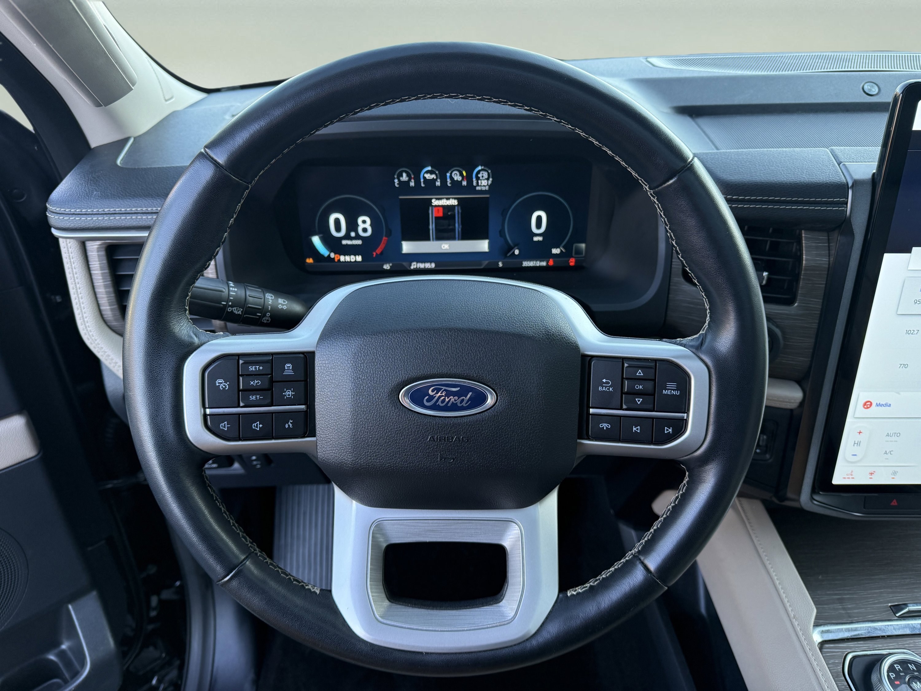 Used 2023 Ford Expedition Max Limited image 16