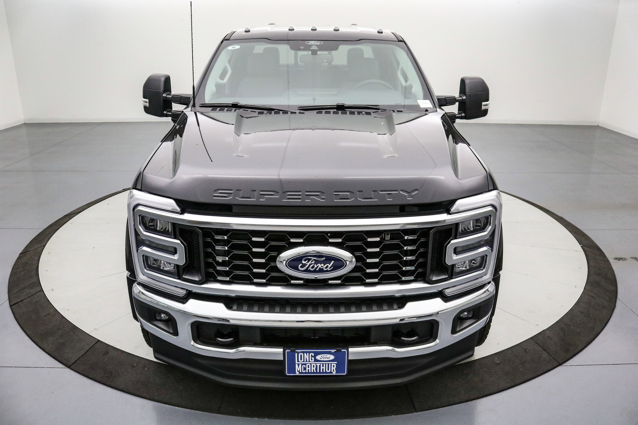 New 2026 Ford F450 XLT w/ XLT Premium Package image 10