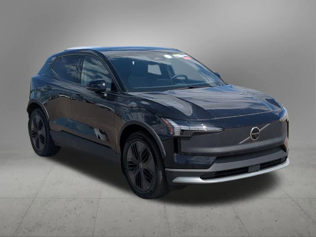 New 2026 Volvo EX30 Cross Country Ultra w/ Protection Package Premier AWD/4WD image 8