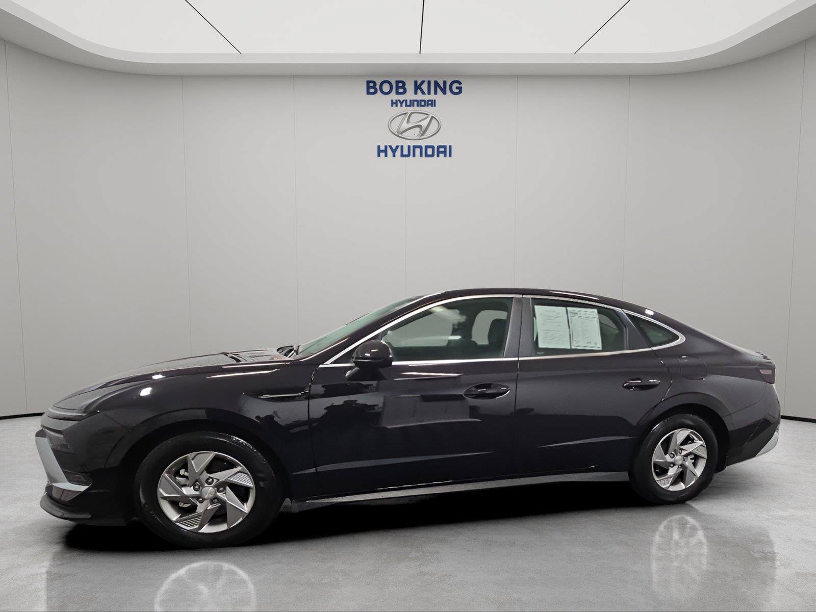 Certified 2026 Hyundai Sonata SE FWD image 2
