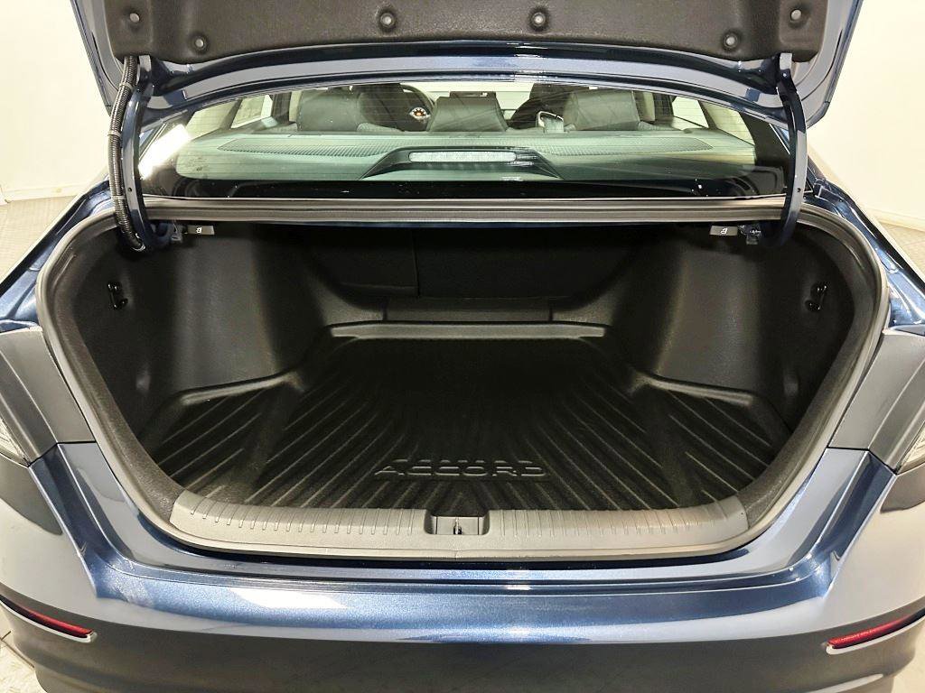 New 2025 Honda Accord SE image 24