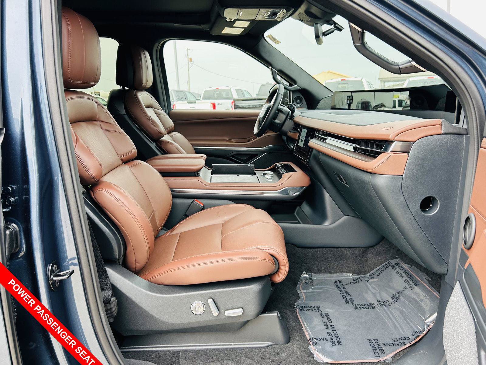 New 2027 Lincoln Navigator Reserve AWD/4WD image 49