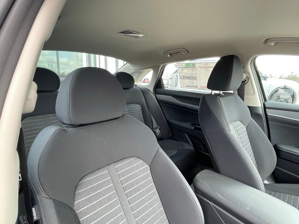 New 2026 Kia K5 LXS FWD image 28