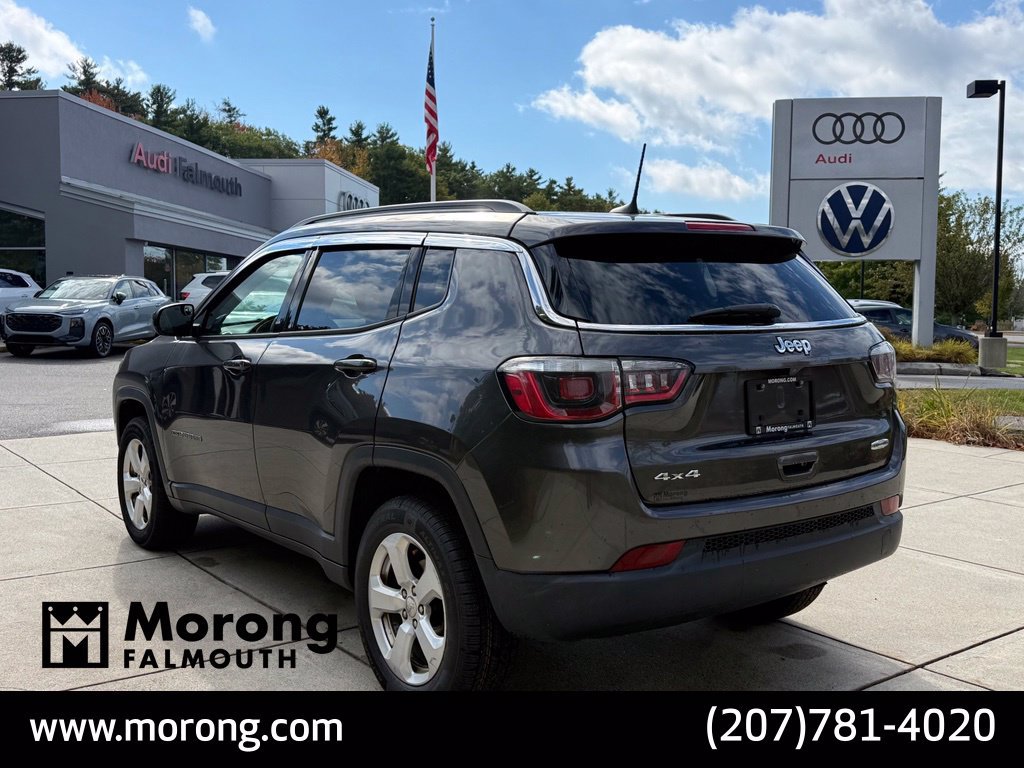 Used 2019 Jeep Compass Latitude w/ Cold Weather Group AWD/4WD image 12