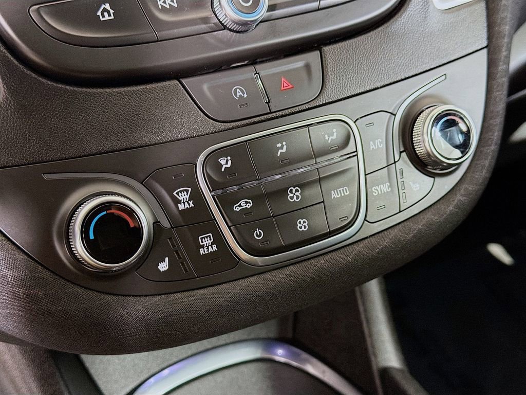 Used 2024 Chevrolet Malibu LT w/ Sport Edition image 16