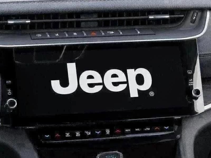 Certified 2026 Jeep Grand Cherokee Limited w/ Limited Altitude Package AWD/4WD image 37