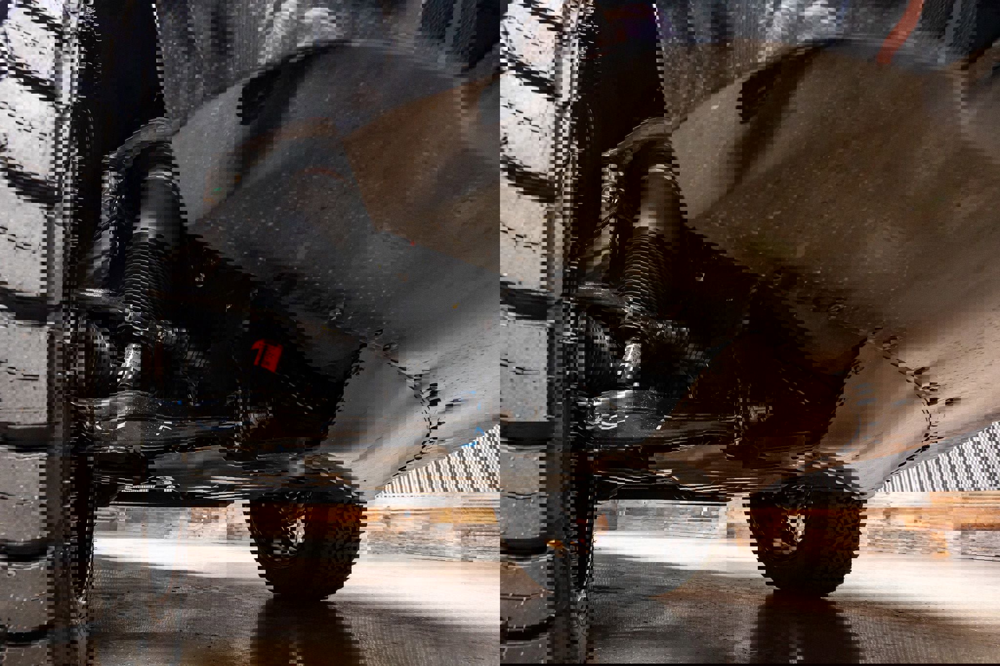 Used 2025 Cadillac Escalade Sport Platinum image 14