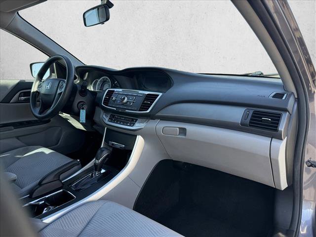 Used 2015 Honda Accord LX image 12