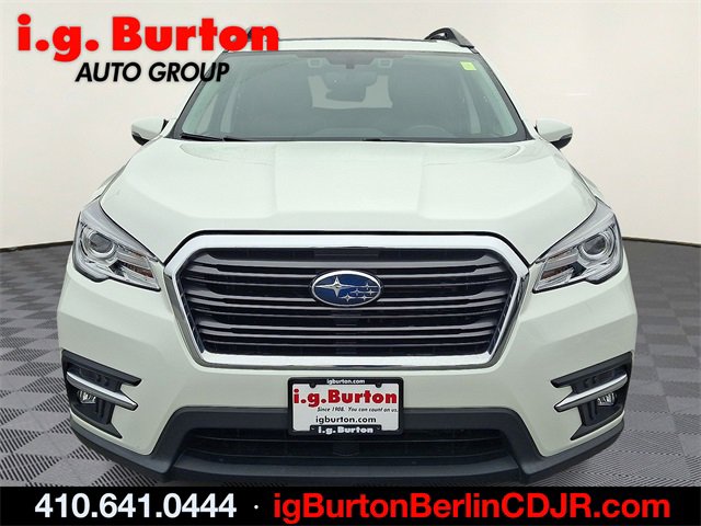 Used 2022 Subaru Ascent Limited w/ Technology Package image 2