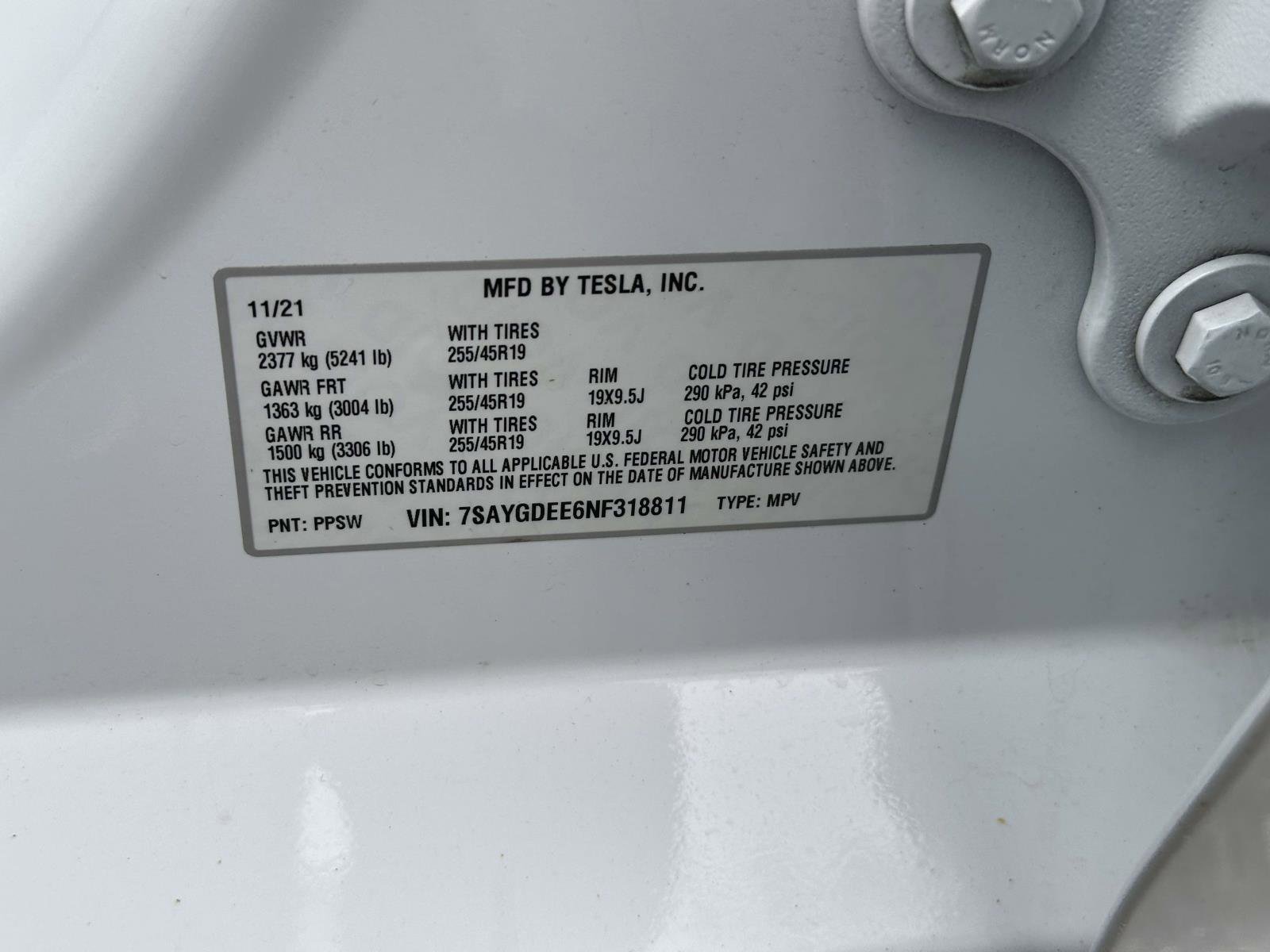 Used 2022 Tesla Model Y Long Range AWD/4WD image 17