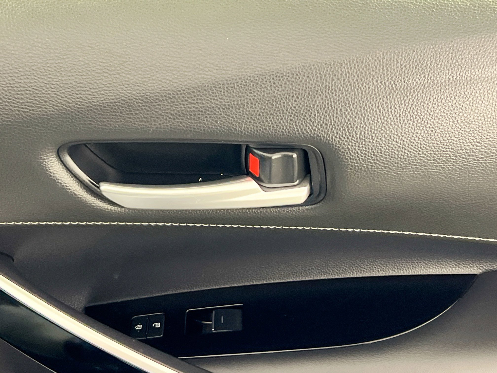 Used 2024 Toyota Corolla XSE image 32