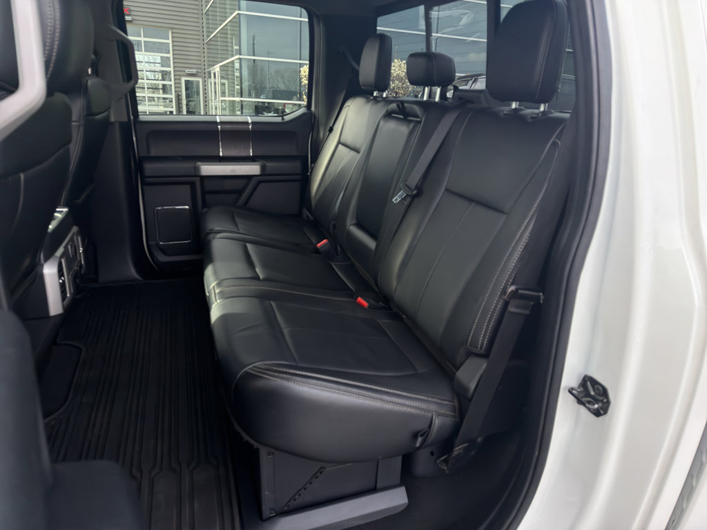 Used 2020 Ford F350 Lariat image 16