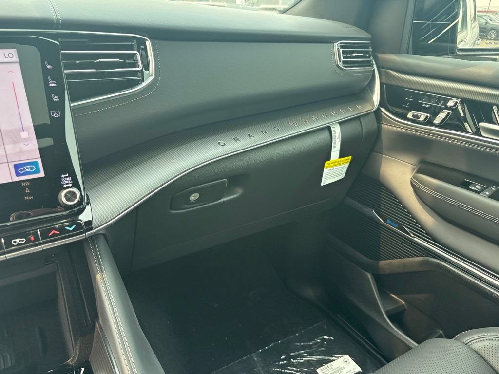 New 2026 Jeep Grand Wagoneer Summit AWD/4WD image 26