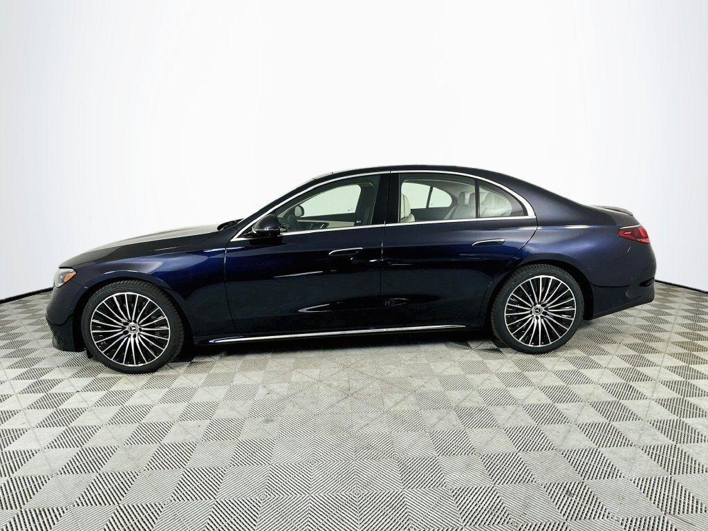 New 2027 Mercedes-Benz E 450 4MATIC Sedan image 4
