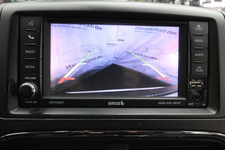 Used 2019 Dodge Grand Caravan SE w/ UConnect Hands-Free Group image 15